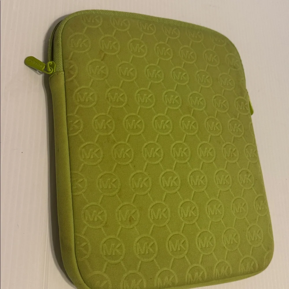 Michael Kors Olive Tablet Sleeve